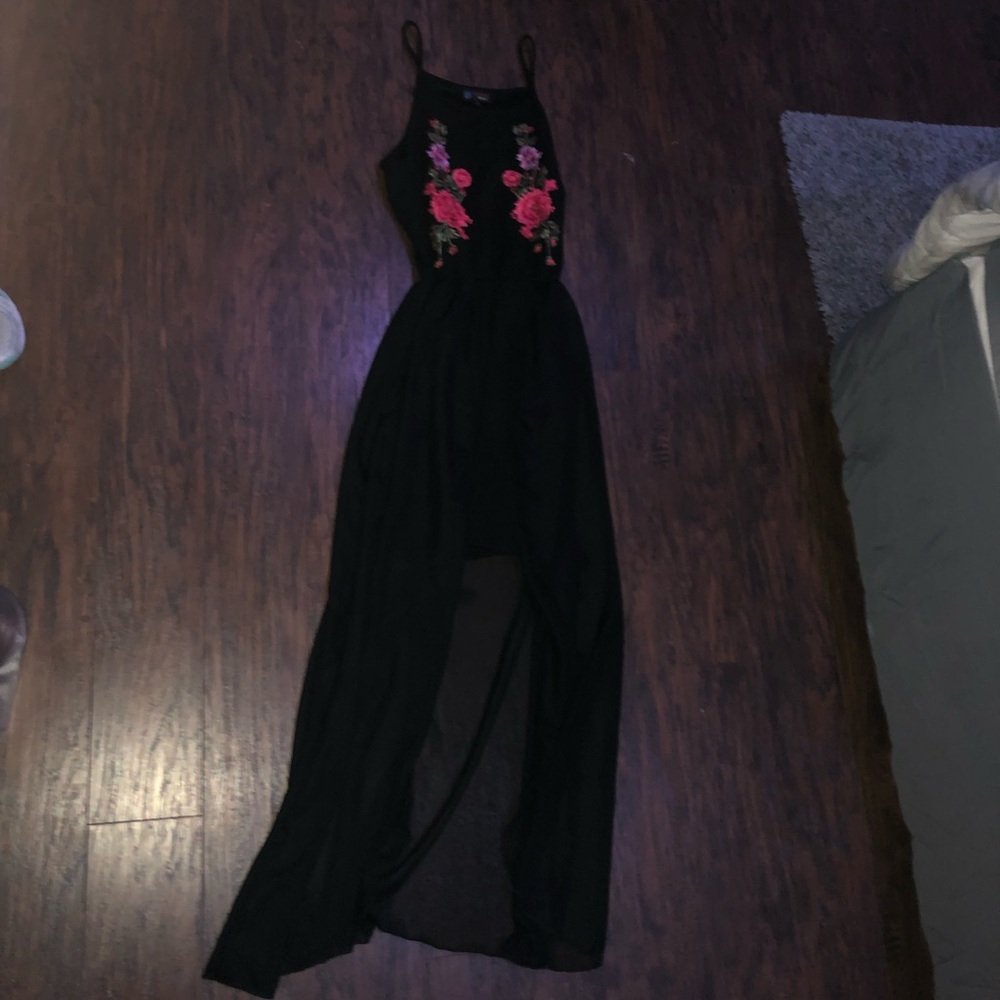 halter neck flower embroidered high neck dress